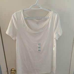 NWT white scoop neck